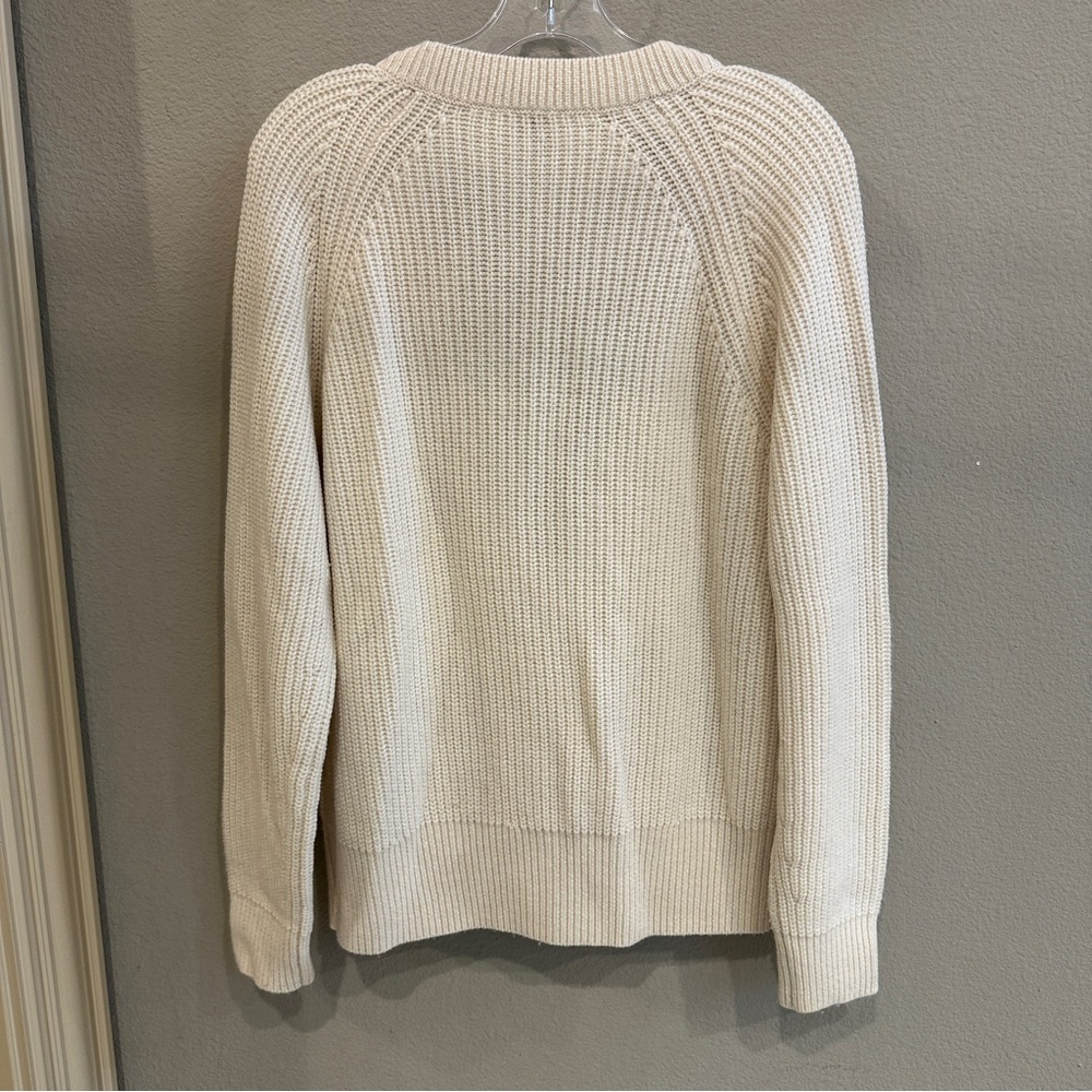 Iris and Ink | L | 3 button Cream Women's boyfriend cardigan vneck long cardi - Picture 3 of 7